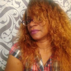 Meet your Posher, Laverne